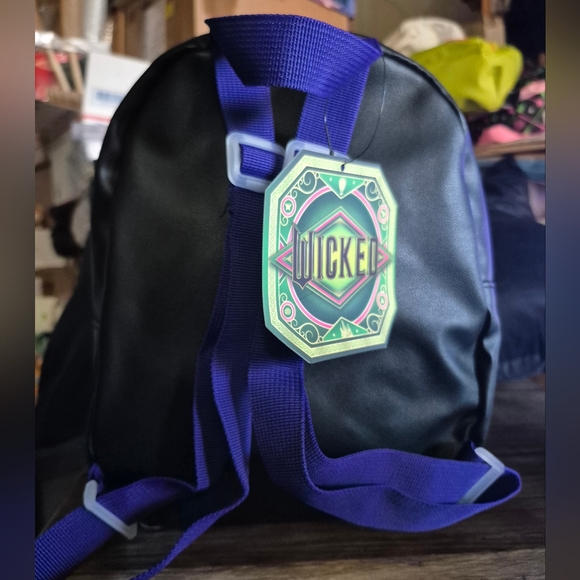 Wicked Movie - Make Your Own Magic Backpack Book bag - Picture 2 of 7
